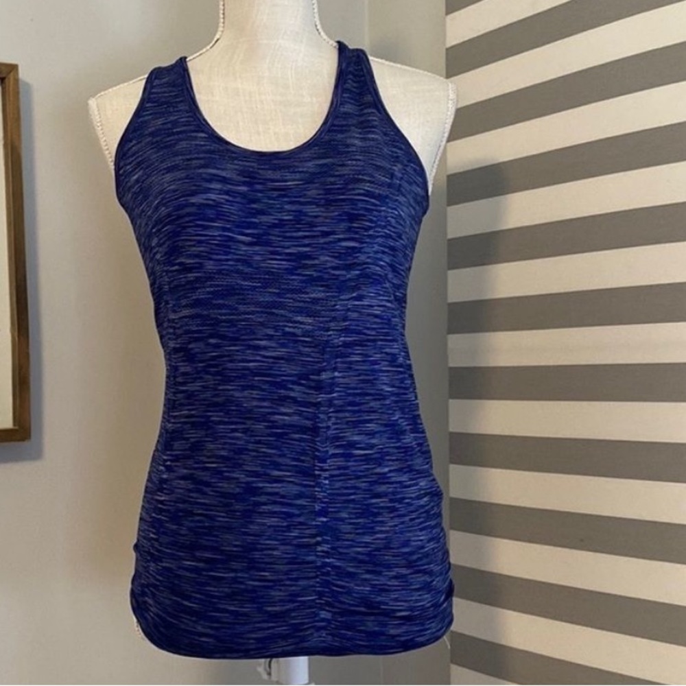 COPY - Athleta Blue & Gray Heathered Ruched Stretch Racerback Athletic Tank Siz…
